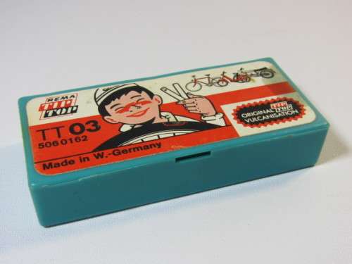 1970's and 80's collectable toys, Rema Tip Top repair set, Pratley "Kinky Putty" and Wire Puzzle - 3
