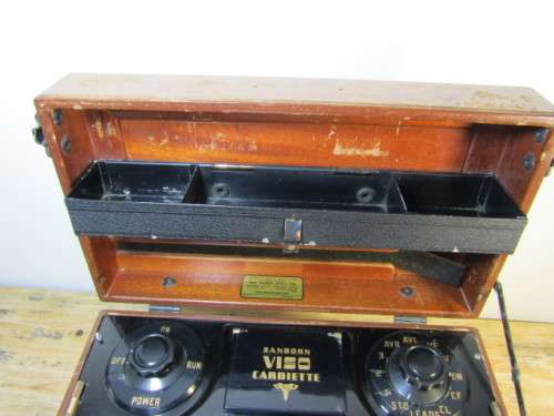 Vintage 1940's portable ECG Medical Machine, Viso Sanborn Cardiette, USA, 39cm x 28cm x 28cm, 13kg