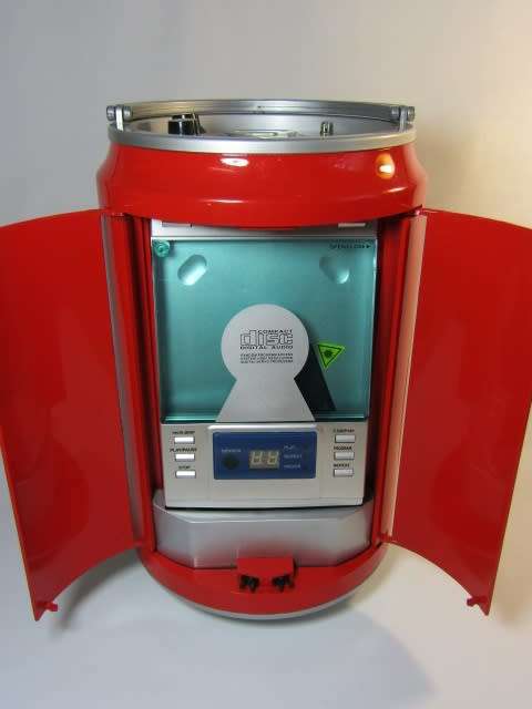 Very large vintage Coca Cola Radio / CD player in excellent and working condition, 33cm x 19cm