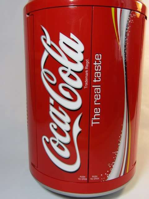 Very large vintage Coca Cola Radio / CD player in excellent and working condition, 33cm x 19cm