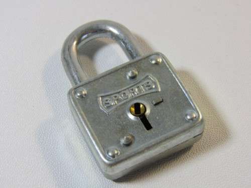Vintage Sport Champion Padlock with 2 Keys, No.555, Mint in Box  *Others available at Port no.5*