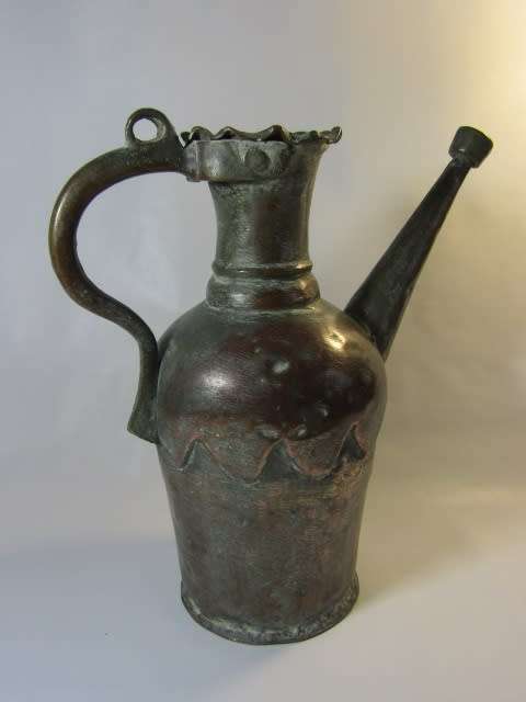 Large antique solid Copper Pitcher in excellent condition, 30cm high