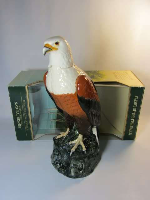 Vintage 1984 Royal Doulton Decanter "Fish Eagle" in box, 26.5cm, excellent condition but empty