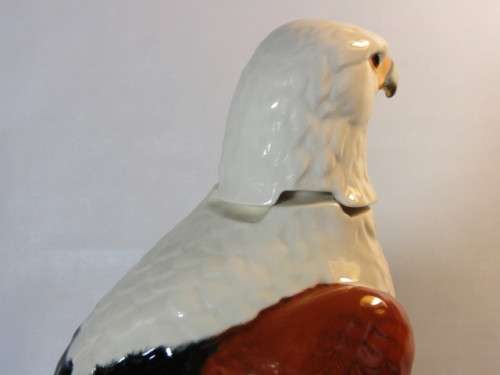 Vintage 1984 Royal Doulton Decanter "Fish Eagle" in box, 26.5cm, excellent condition but empty
