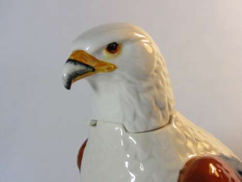 Vintage 1984 Royal Doulton Decanter "Fish Eagle" in box, 26.5cm, excellent condition but empty