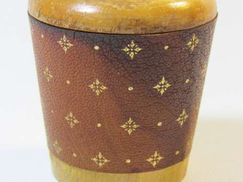 Vintage Ronson table Lighter in wooden case, excellent condition, 8.5cm