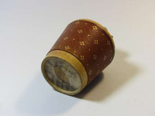 Vintage Ronson table Lighter in wooden case, excellent condition, 8.5cm