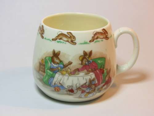 Vintage lot of 4 Royal Doulton "Bunnykins" wares, including 3 x Plates and a Cup