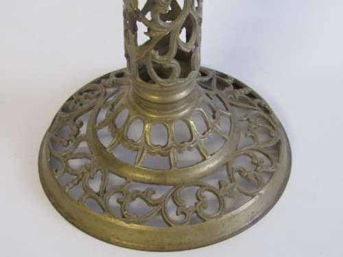 Vintage Marble floor standing Ashtray with brass Base, excellent condition, 44cm high