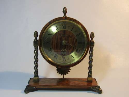 Vintage brass Kortana Mantle Clock, complete with Pendulum and Key, 21cm, excellent condition