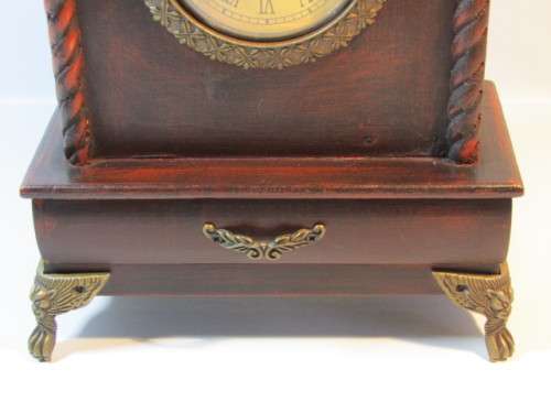 Wooden quartz Mantle Clock with Drawer and on Lion Claw Feet, excellent and working, 27cm x 18cm