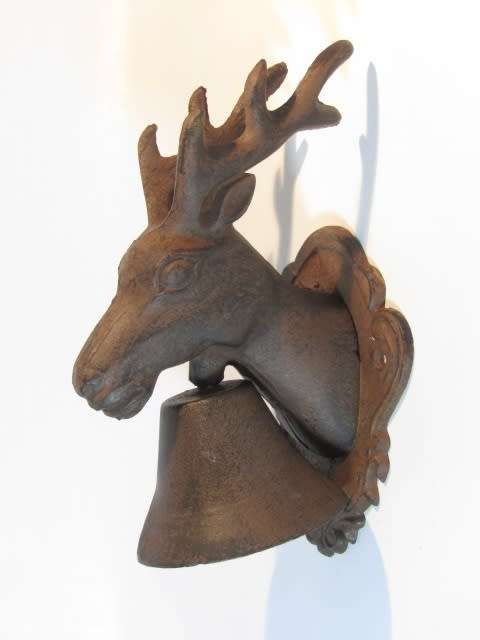 Large vintage solid Cast Iron Door Bell or Gong in the shape of a Dear, 26cm, excellent condition