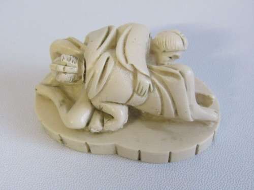 Lot of 4 hand carved vintage Japanese Erotic Netsuke Figurines, 7cm x 4cm, Adults Only