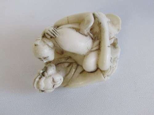Lot of 4 hand carved vintage Japanese Erotic Netsuke Figurines, 7cm x 4cm, Adults Only