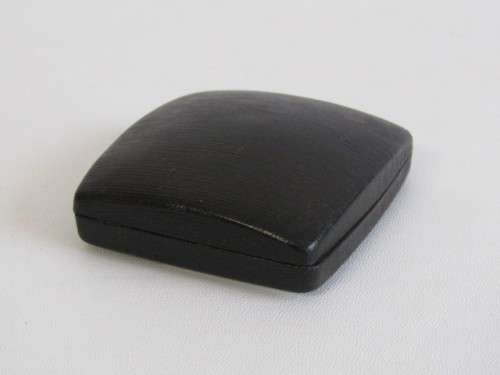Vintage original Ronson Varaflame Lighter in original Case, England, excellent condition