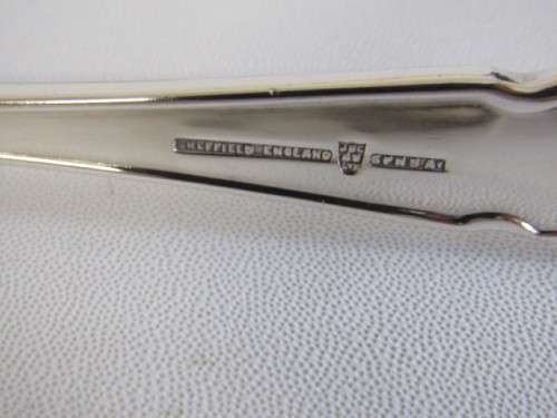 9 Piece vintage Hallmarked silverplated matching Cutlery, Sheffield England, Spoons and Forks