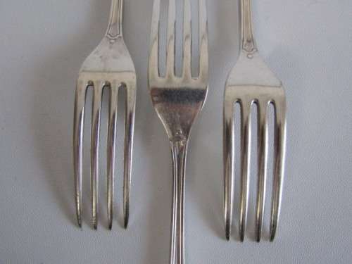 Vintage set of 6 original Chippendale Elkington & Co. silverplated Forks, England, 20cm long