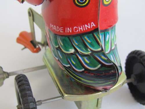 Lot of 3 original vintage Tin Toys, Spin Toll, Skipping rope and wind-up Duck, excellent condition