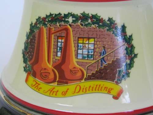 Collectable Christmas 1991 Bells Old Scotch Whisky 750ml in Wade decanter, Boxed, full and sealed