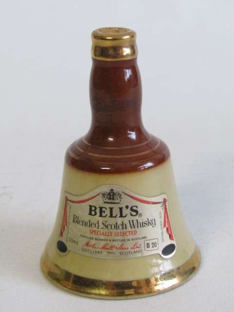 Collectable vintage small Bells Old Scotch Whisky 50ml in Wade decanter, Full and Sealed