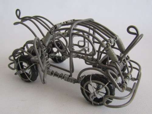 3 x Professionally made Wire Model Cars with opening parts "VW Beetle", 16 cm x 7cm, 3 in the lot
