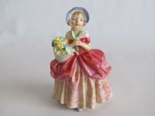 Lot of two collectable porcelain Figurines; Royal Doulton "Cissie" 13cm and Dresden in Box 12cm