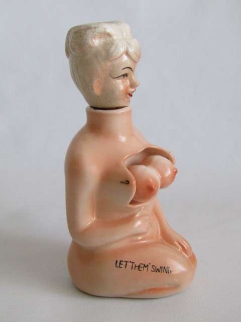 Vintage rare humorous ceramic Character Decanter "Let them Swing", excellent condition, 17cm high