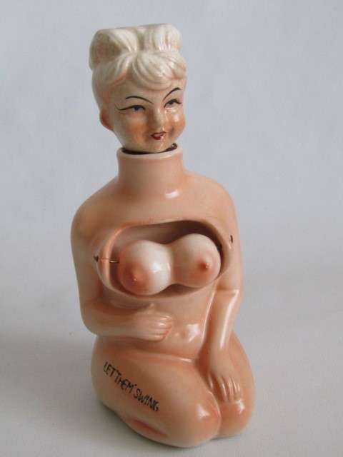 Vintage rare humorous ceramic Character Decanter "Let them Swing", excellent condition, 17cm high
