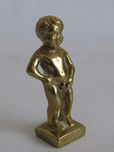 Lot of 4 collectable vintage metal Figurines; Bruxelles brass figure, Angel, Cherub and Young Girl