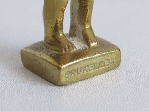 Lot of 4 collectable vintage metal Figurines; Bruxelles brass figure, Angel, Cherub and Young Girl