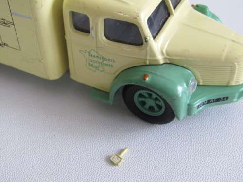 Corgi Heritage collection model Truck "Roquefort" Berliet 60, boxed *Another Crazy R1 start auction*