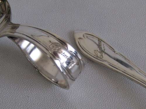 Vintage cased EPNS Baby Serving Set, Spoon and Pucher, 9cm, excellent condition