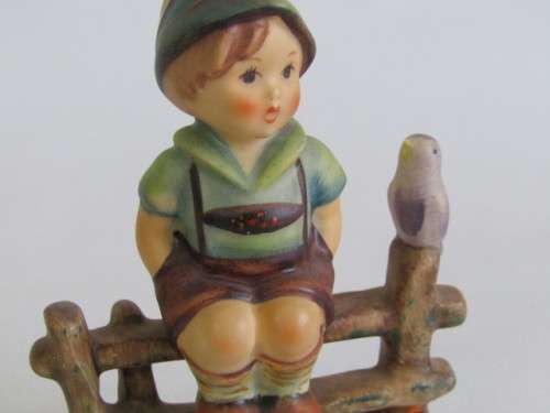 Vintage 1930's original Hummel Figurine"Boy on fence with Pigeon" West Germany, 10cm, excellent cond