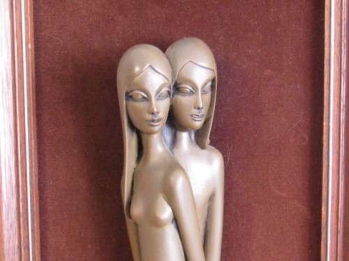 Vintage original 1977 Giovanni Schoeman retro framed bronzed resin Figure of two nude Girls, 45cm