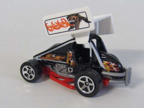 Lot of 2 collectable 1999 Hot Wheels die cast models "Mad Maniax" collector #19, 1 boxed and 1 loose