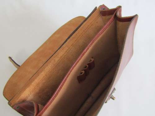 Vintage 2 division Leather Handbag with shoulder strap, 28cm x 21cm