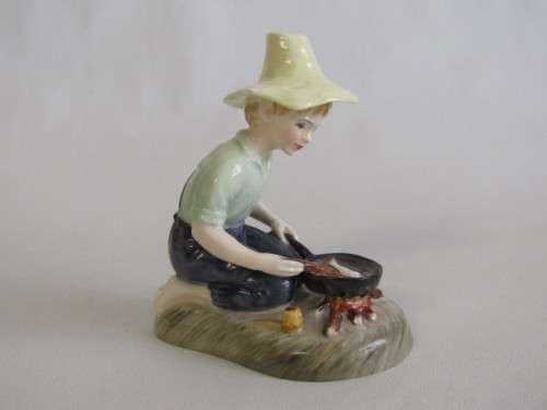 Original vintage 1961 Royal Doulton "River Boy" figurine. HN2128, perfect condition, 10cm x 9cm