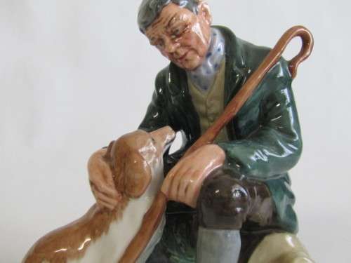 Original vintage 1966 Royal Doulton "The Master" figurine. HN2325, perfect condition, 15cm x 15cm
