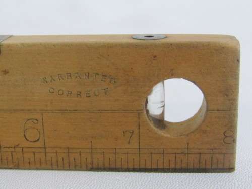 Antique Wood and Brass Spirit Level in excellent and working condition, Rabone & Sons, No.1369, 20cm