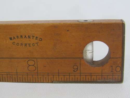 Antique Wood and Brass Spirit Level in excellent and working condition, Rabone & Sons, No22017, 25cm