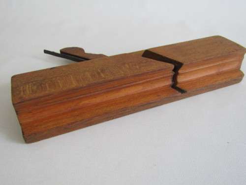 Antique wooden Moulding Plane with original Blade, W Chapman, 24cm blade 2.5cm, excellent condition