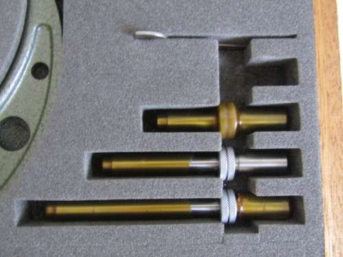 Vintage original Mitutoyo No.104-161 Micrometer in original wooden Case, Japan, Like new condition