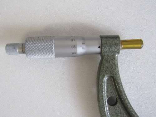 Vintage original Mitutoyo No.104-161 Micrometer in original wooden Case, Japan, Like new condition