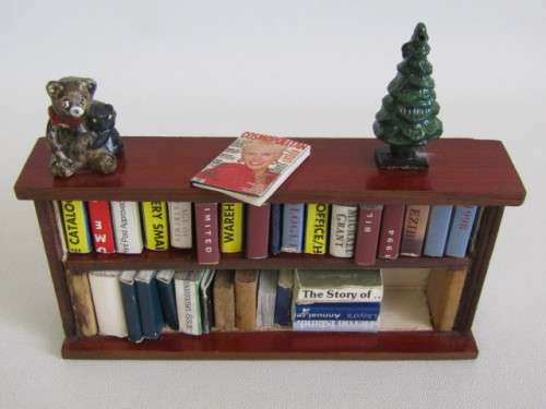 Job Lot of 6 Wooden Doll House Furniture and Decorations, opening Doors and Drawers (others avail)