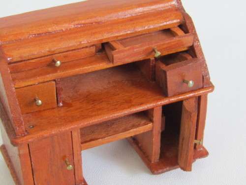 Job Lot of 6 Wooden Doll House Furniture and Decorations, opening Doors and Drawers (others avail)