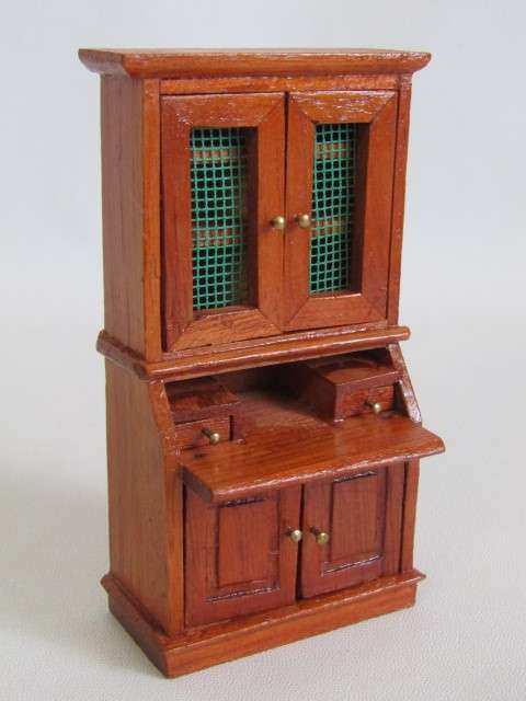 Job Lot of 6 Wooden Doll House Furniture and Decorations, opening Doors and Drawers (others avail)