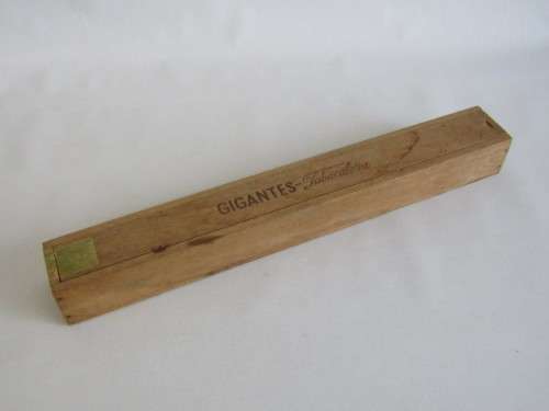 Very Large original Gigantes Tabacalera Cigar in original wooden box, Manila Philippines, 36cm long