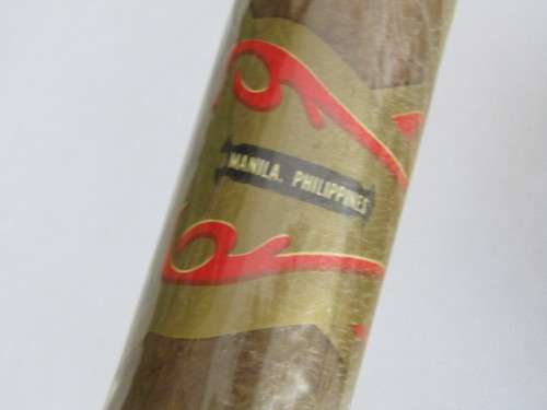 Very Large original Gigantes Tabacalera Cigar in original wooden box, Manila Philippines, 36cm long