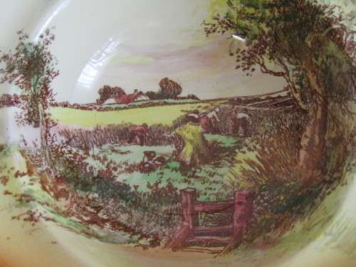 Lot of 2 vintage Royal Doulton tableware, Bowl "Rustic England" D5694 and Plate, excellent condition