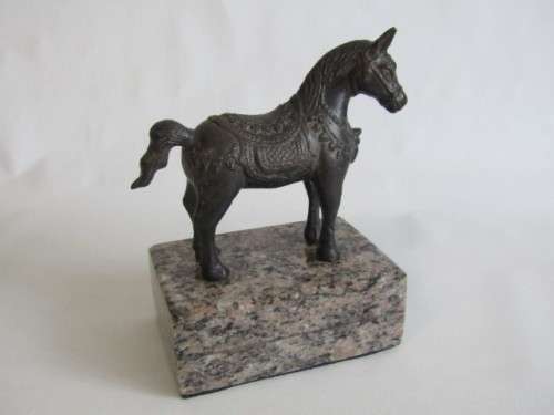 Very old Bronzed resin Horse with Marble Base, excellent condition, 20cm high